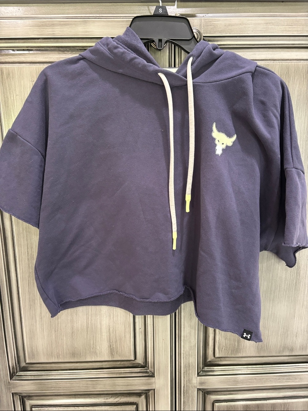 Under Armour Project Rock Cropped Hooded Sweatshirt